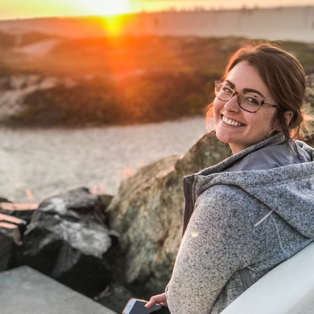 Meet your Posher, Katie bess